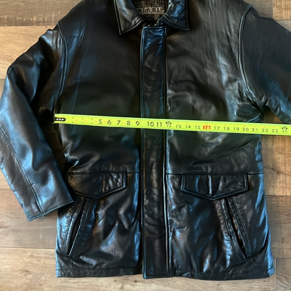 Men’s Leather Jacket - Picture 5 of 11